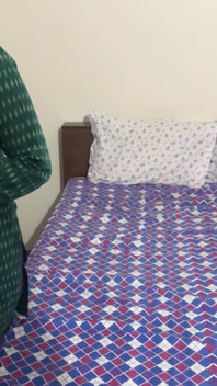Jack komşusüne sert sikilmeyi öğretiyor ve gösteriyor