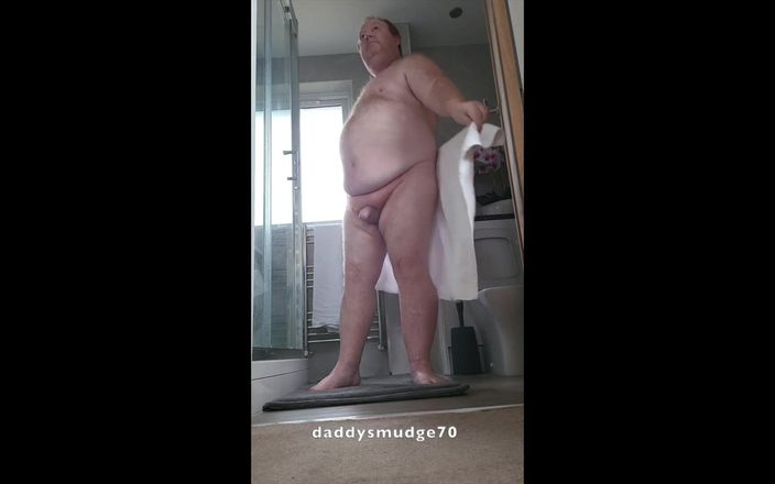 Daddysmudge: Tata wysycha po prysznicu
