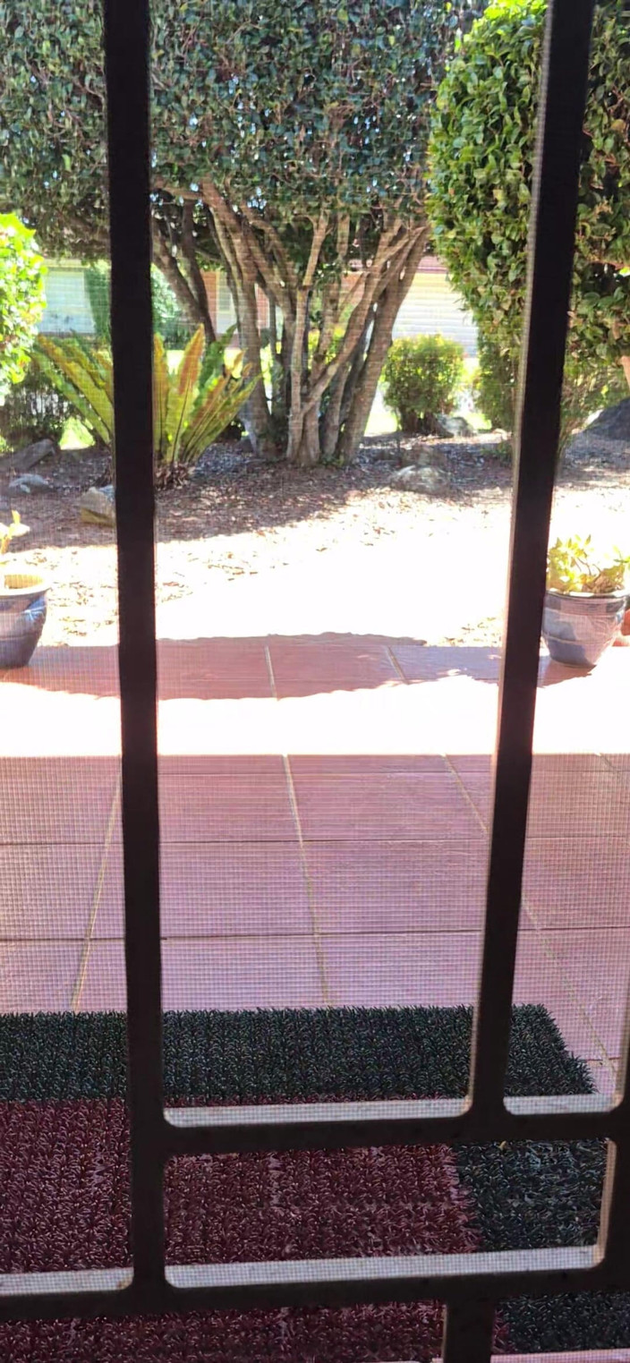 yogiyumyum: Знову в ньому