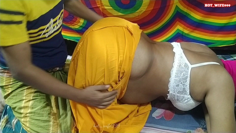 Hot_wife999: Calda moglie e marito desi village coppia romanticismo