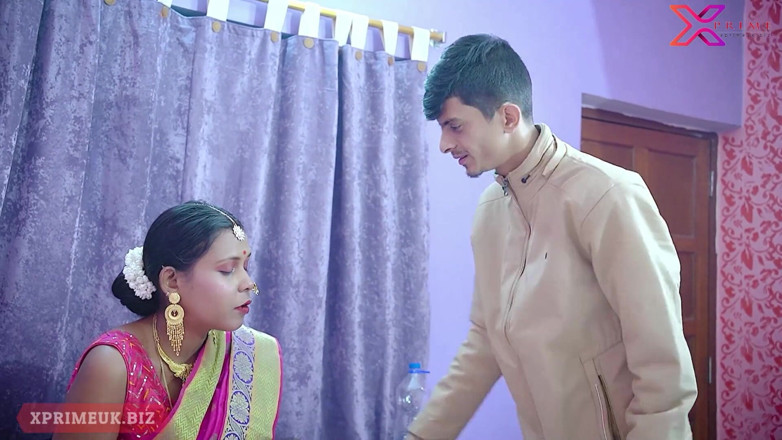 Creative Pervert: Une desi indienne mariée infidèle se fait baiser par un...