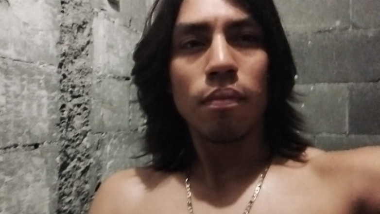 AlexAlejandro13: Seribu kali lebih besar dari jerami mental