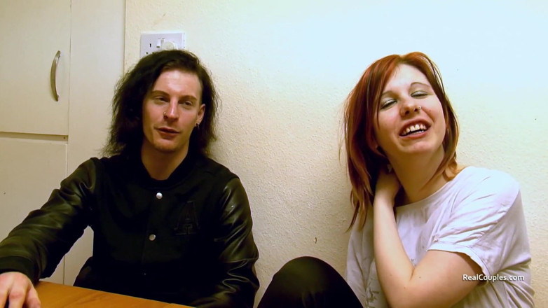 Real couples: Nicole et Dan dans de vrais couples