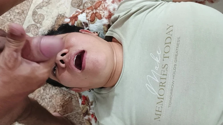 Valkyrieandluigy: Blowjob Beautiful Girlfriend Deep Throat