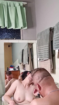 Sexxx Encheu a Foda No Banheiro, Queria Tanto Que Ele Gozasse Em Mim