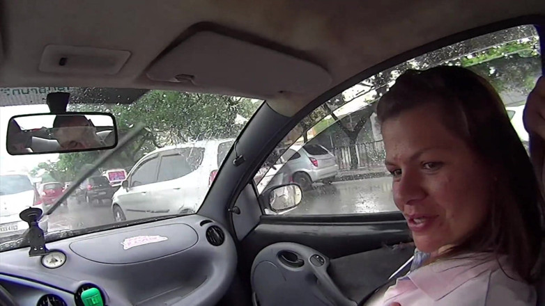 Quente club: Friends Gave a Ride to a Girl with Acne and...