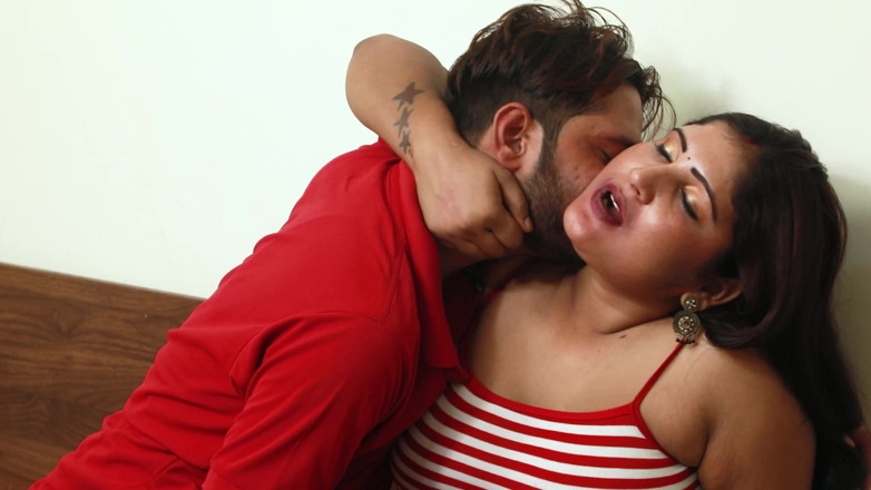 Shah ji: Delievery Boy Ne Hintli Bhabhi Ko Choda veya Kiye Paise...