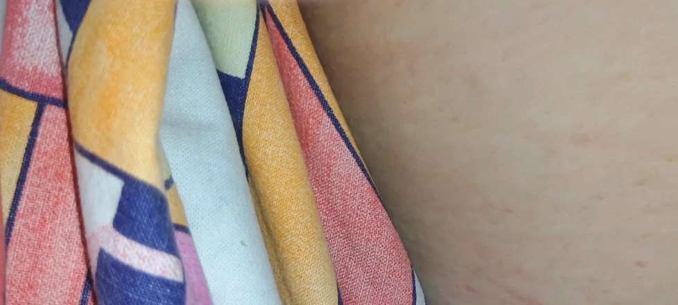 Ionut899: La Mia Sorellastra Mi Succhia Il Cazzo Sia Con Il...