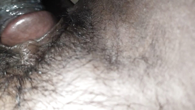 Sexlife: Vợ chồng làm tình ban đêm