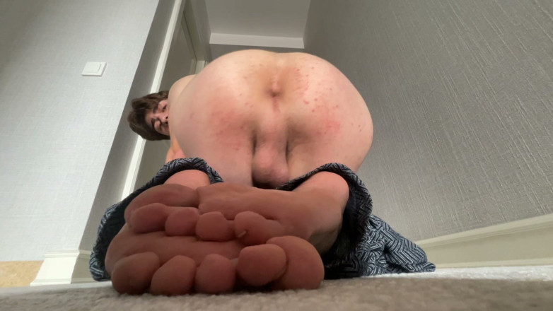 Ari Arkarina: Femboy Ass Close up