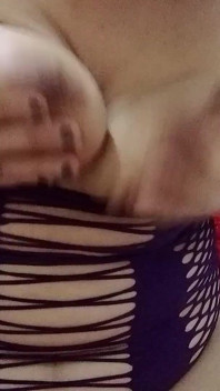 A Beautiful Egyptian Girl Is Having Sex on Camera with Her Close Friend