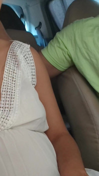 Seks z najlepszym przyjacielem GF, seks analny w samochodzie