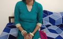 Saara Bhabhi: 物で隣人にバターを塗ることによって非常に長い性交をしました。クリアなヒンディー語の声で。史上最高の十代のセックス