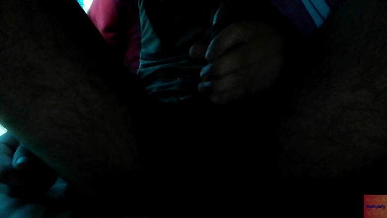 monkylufy: Masturberen op een Hentai-video