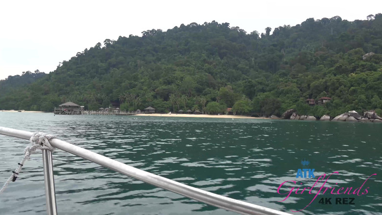 ATK Fans (Girlfriends): Vacances virtuelles sur l'île Tioman avec Elena Koshka, partie 2