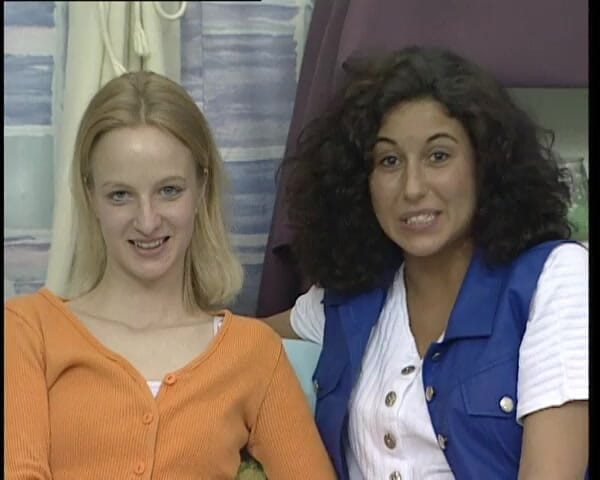 YOUR FIRST PORN: Gina &amp; susi ficken mich mit deinem gummischwanz - Gina &amp; susi