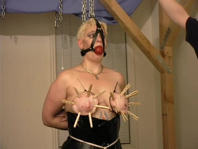 Hogtied by Kink: Vicky