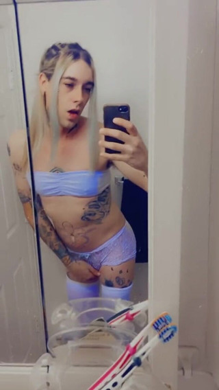 CarmenMelatonin: Bikini blanco lencería medias puta