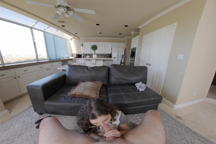 Lethal hardcore VR: Lethalhardcore vr - Leana está obsesionada con la enorme polla de...