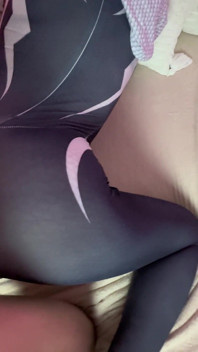 Gwen Stacy me chupa y me da en todos los agujeros