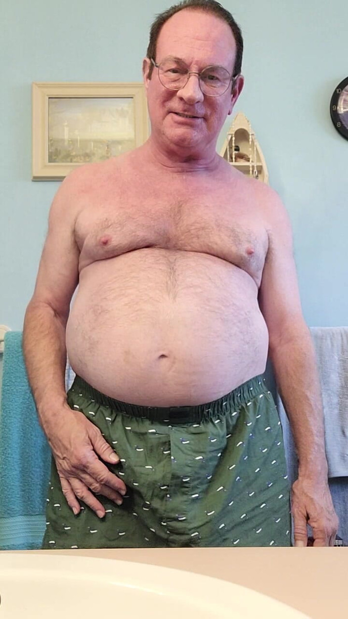 DaddyLNargo: Daddy Back to Stroke