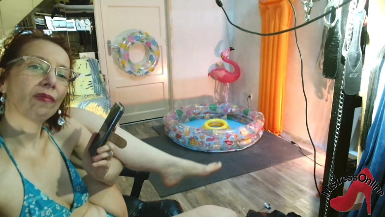 MistressOnline: Dziwaczna rozmowa: aso-fetysz
