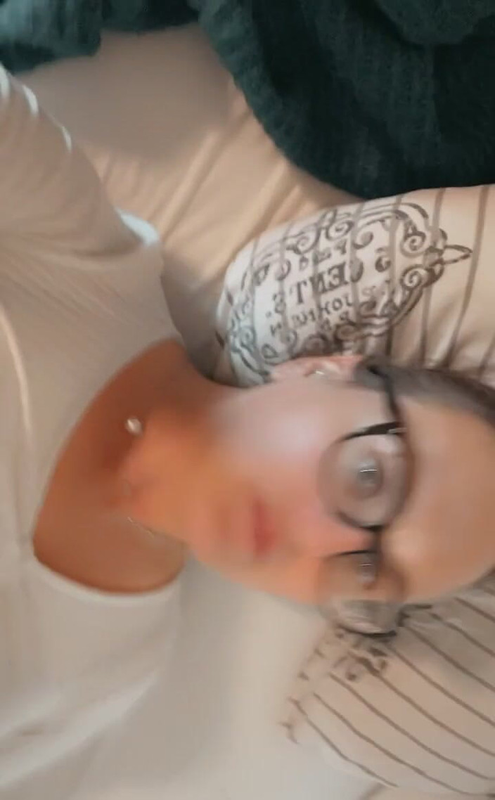 Lene Love: So Fucking Honey, U Com Under 1min