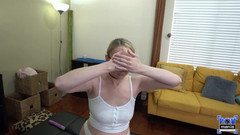 POV Mania: Crystal Clark se fait sucer en POV