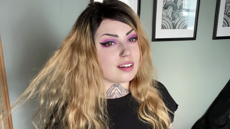 Miss Valentina: Plaťte za můj čas