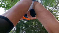 TheloveStory: Блондинка аматорка сквіртує на терасі, поки хлопець курить на відкритому повітрі та вид