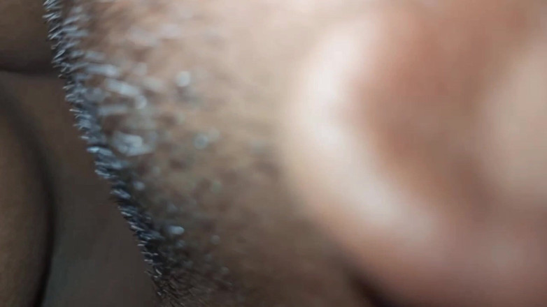 Auntixxx69: Le amanti della figa della zia devono guardare questo video