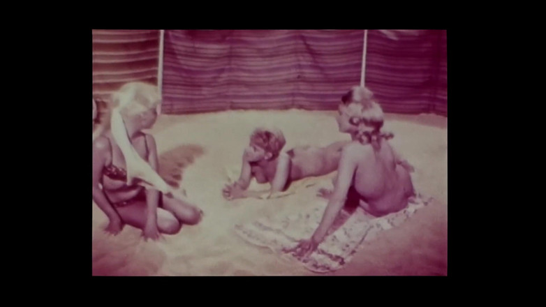 Close Encounter Vintage: Teater erotik retro lucah vintaj - Oceanside Vixens