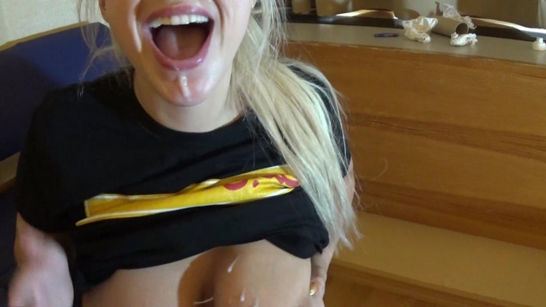 Amateur Homemade Porn: Моя мрія здійснилася, я трахав ангела Вікі