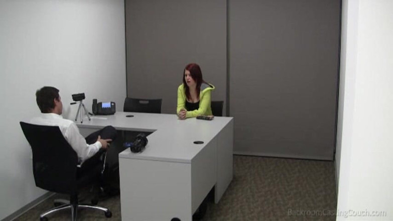 Backroom Casting Couch: Vuole recitare in stelle