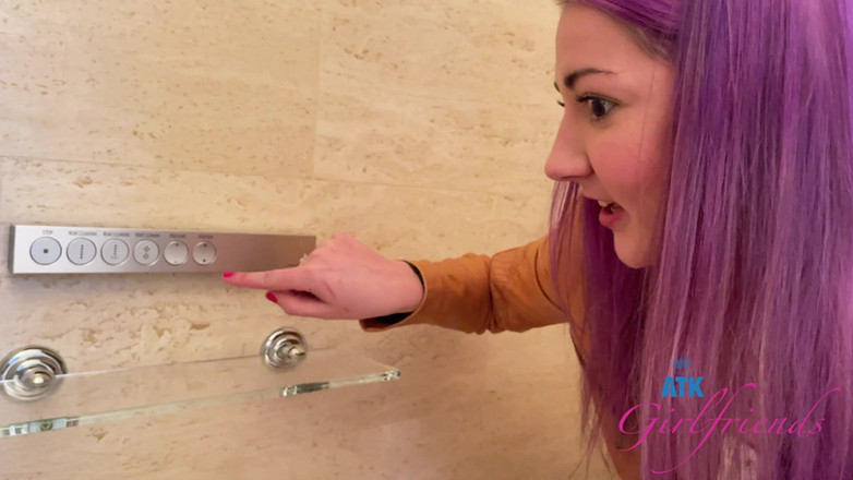 ATK Girlfriends: Virtuální dovolená