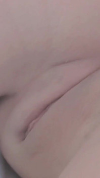 Young Amateur Tight Girl Fucking Her Pussy with Dildo