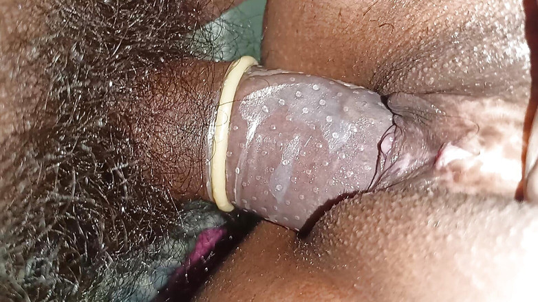 Desi Bhabhi 01: Bà dì làng chơi Ấn Độ gợi cảm