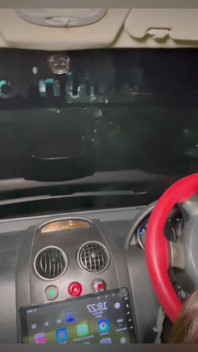 Płacę Uberowi lodem i uprawiam seks na parkingu mojego budynku