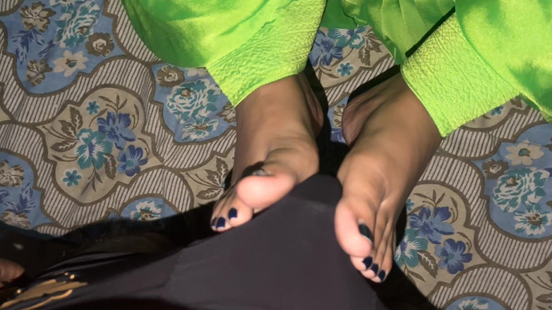 Desi Horny Savita: Жорсткий трах у пенджабі - це справді змусило мене кінчити