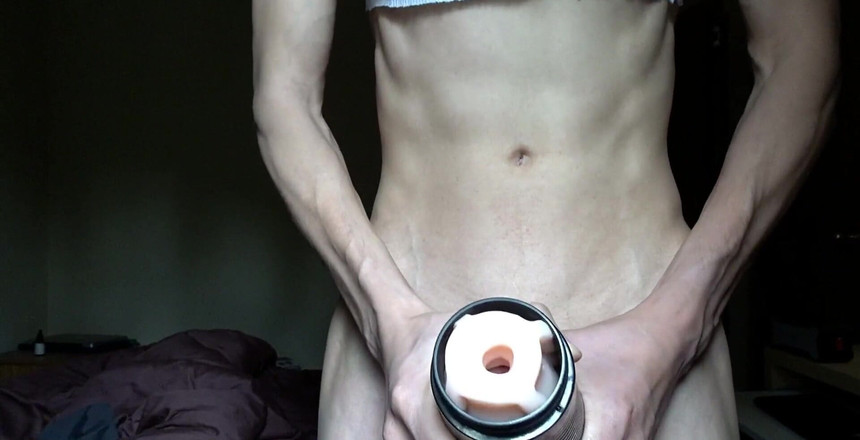 Mistress Mel: 비디오에서 내 살을 더 사용해야 합니까?