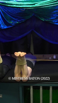 Dubbele bondage & bastinado