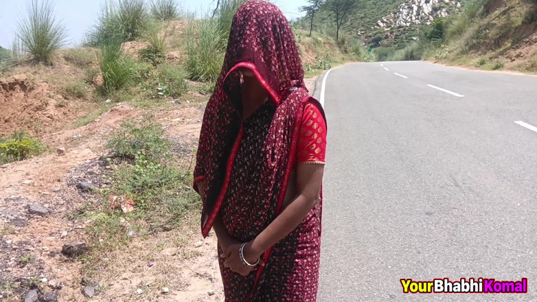 Hot_girl: Tôi tìm thấy một bhabhi nóng bỏng khi đang đi trên đường, gây ấn...
