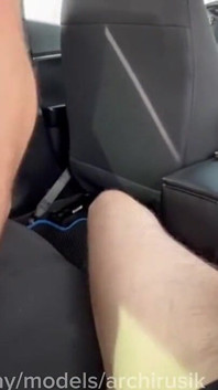 병영에서 회사 대표와 섹스하는 거유의 젊은 군인 상사
