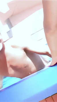 Sexy Video: Angie Kiss Jorge Mo01