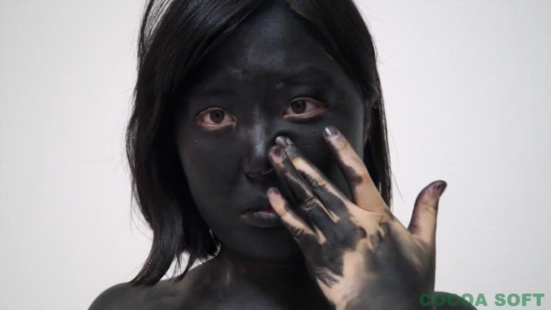 Cocoa Soft: Warna hitam pada kulit Asia saya dan melancap