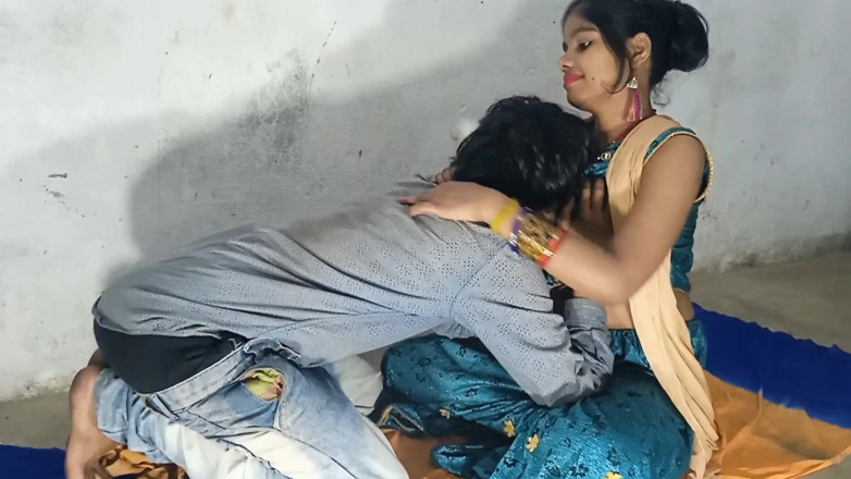 Vija: Video vriendin Ko Pela in haar kamer HD-video