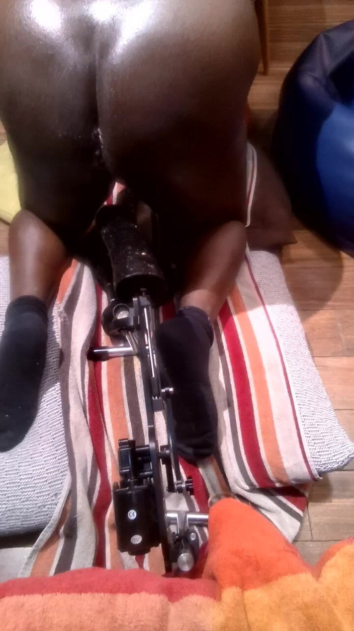 Blackassfr: Big Dildo