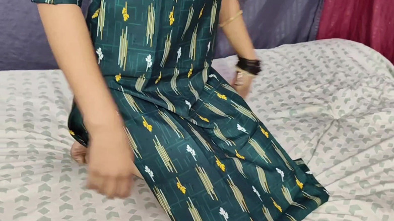 KavitaBhabhi: Kavita Bhabhi szukała swoich strun, w międzyczasie Pinku wszedł do...