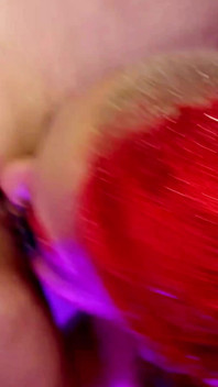 4k 热辣的哥特斯荡妇在性爱录像 第2部分