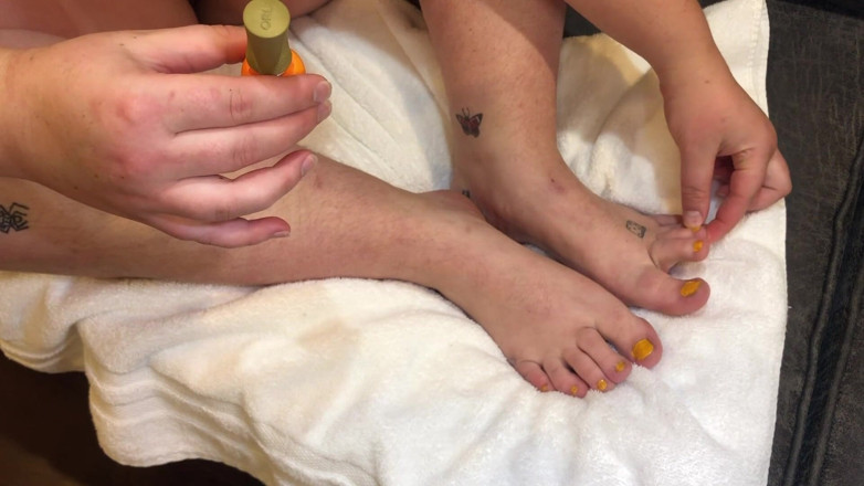 Brookland Brothers: Plus size teen Lilly paints toes